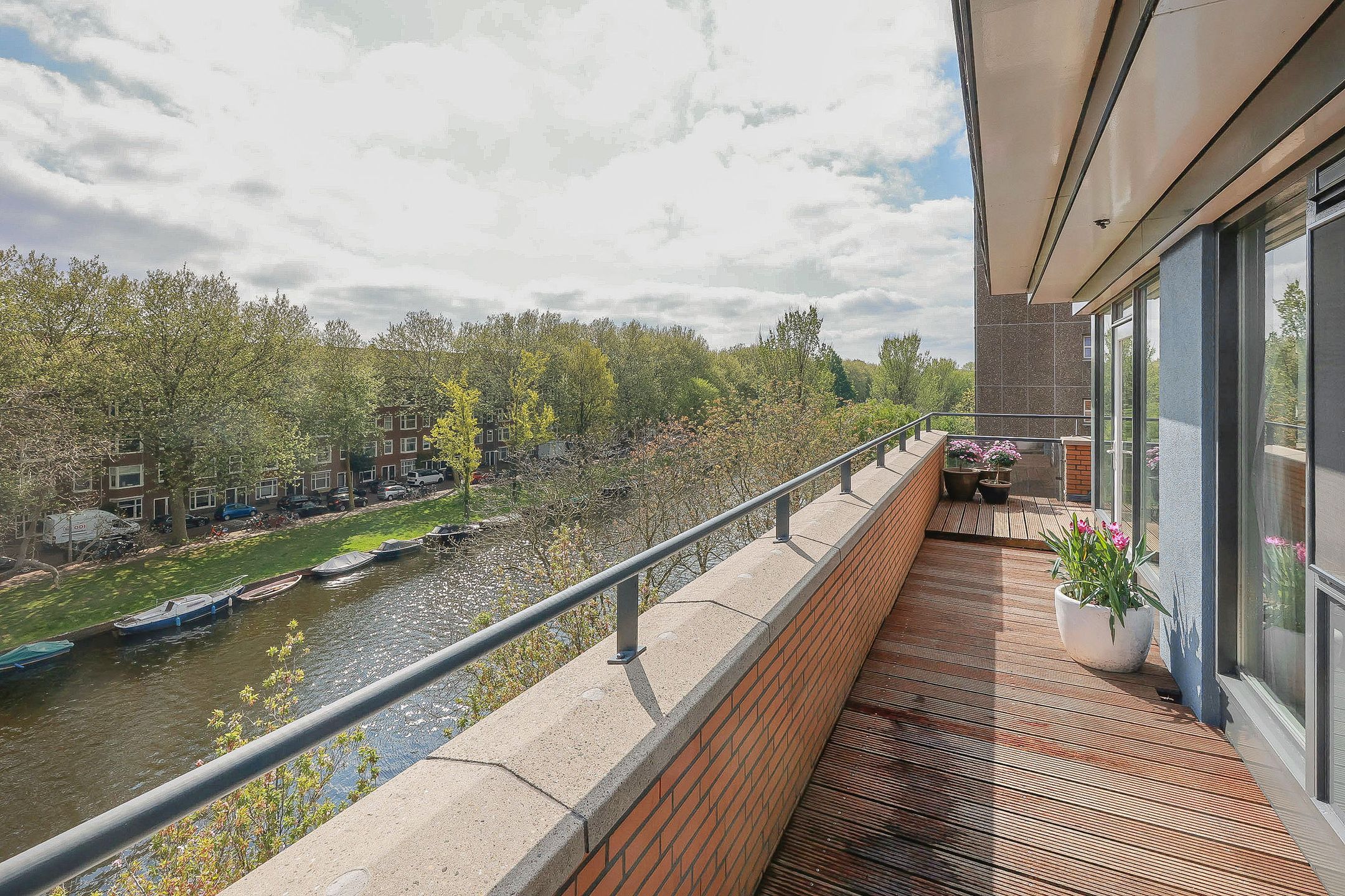 Photo 18 of De Lierhof 28