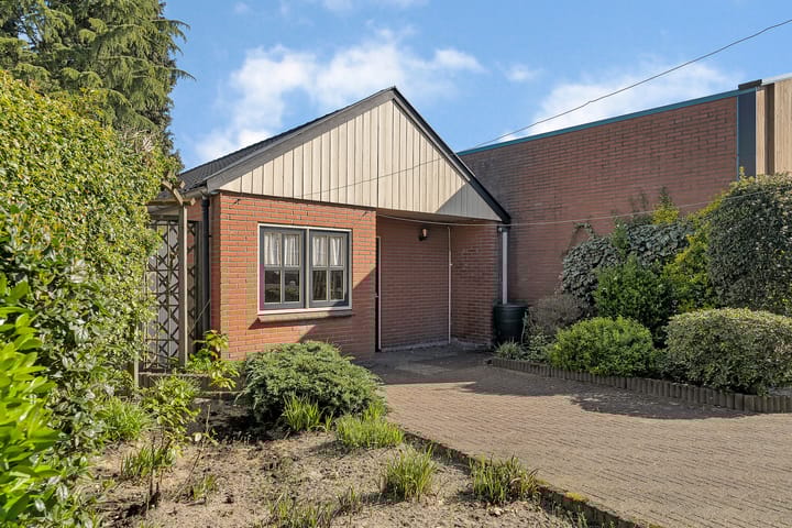 Photo 9 of Grotestraat 308