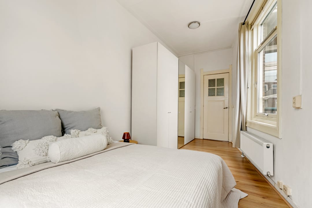 Foto 16 van J.J. Cremerplein 48-3