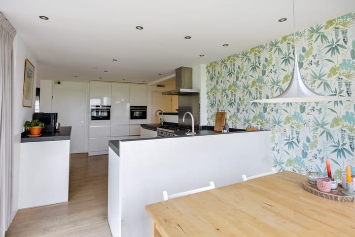 Foto 24 van Johan Clantstraat 3