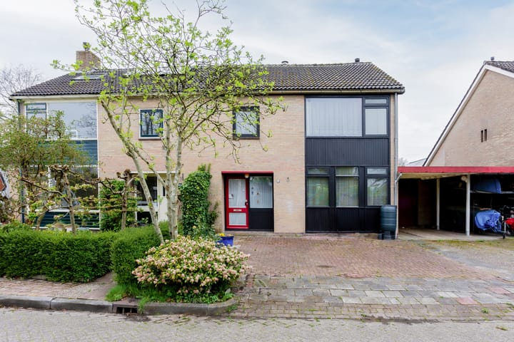 Foto 2 van Wethouder Iwe Hutstraat 134