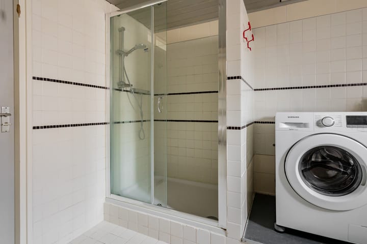 Foto 24 van Wethouder Iwe Hutstraat 134