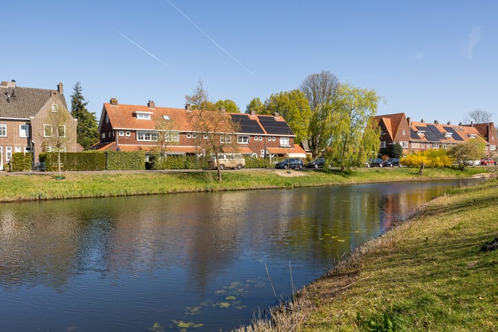 Foto 50 van Van Voorst tot Voorststraat 50