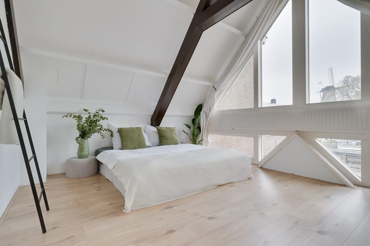 Foto 3 van Lindegracht 8