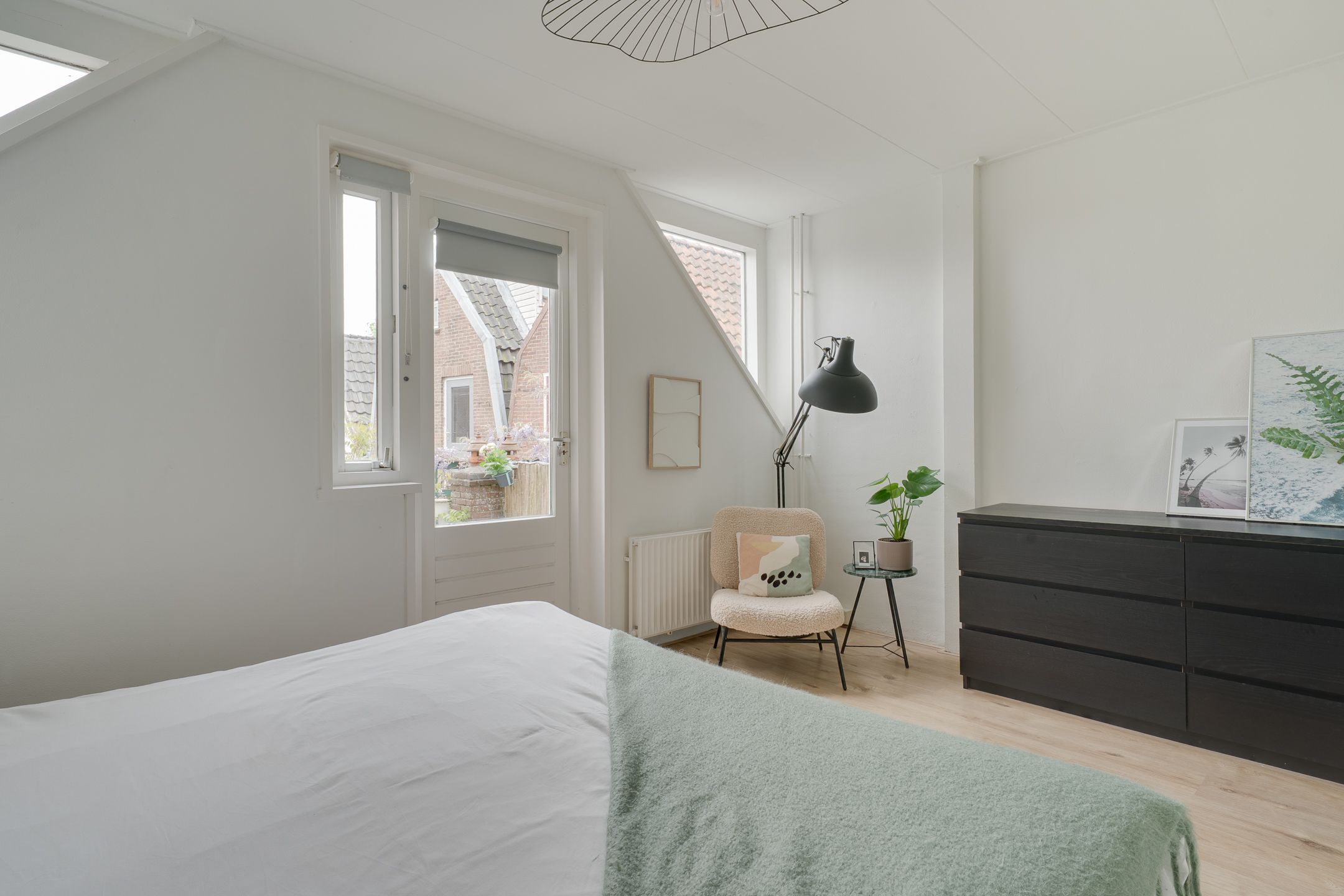 Foto 15 van Lindegracht 8