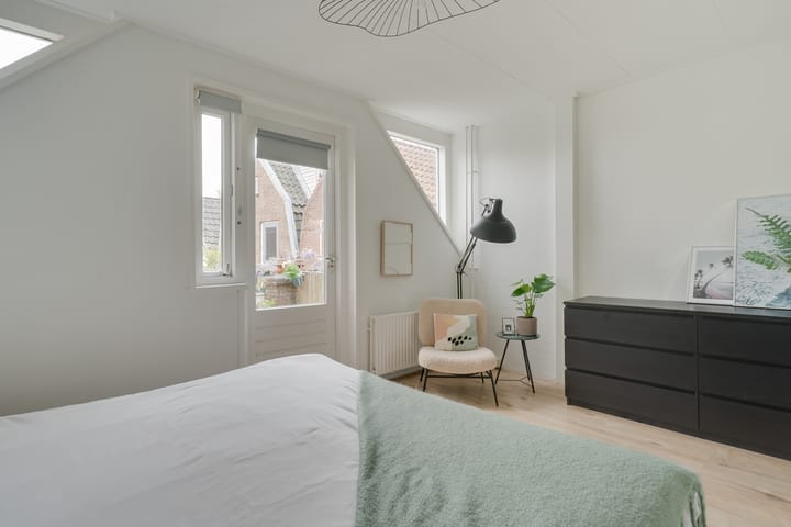 Foto 15 van Lindegracht 8