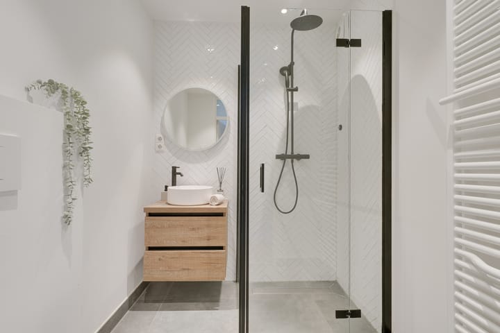 Foto 18 van Lindegracht 8