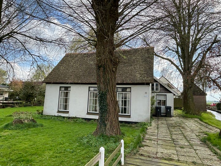 Vrijstaande woning te koop: Herenweg 147, Wilnis