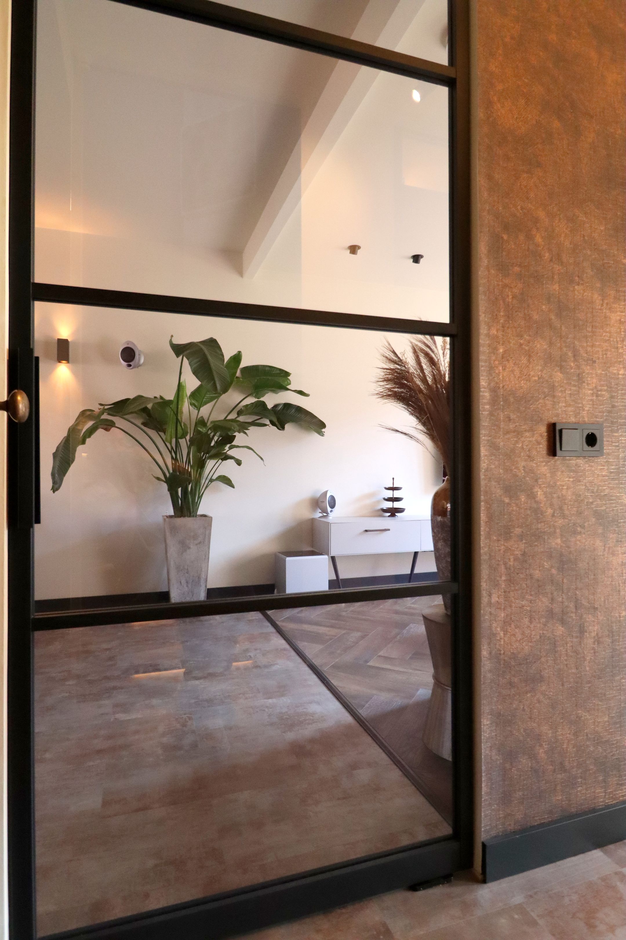 Foto 12 van Grenenhout 14