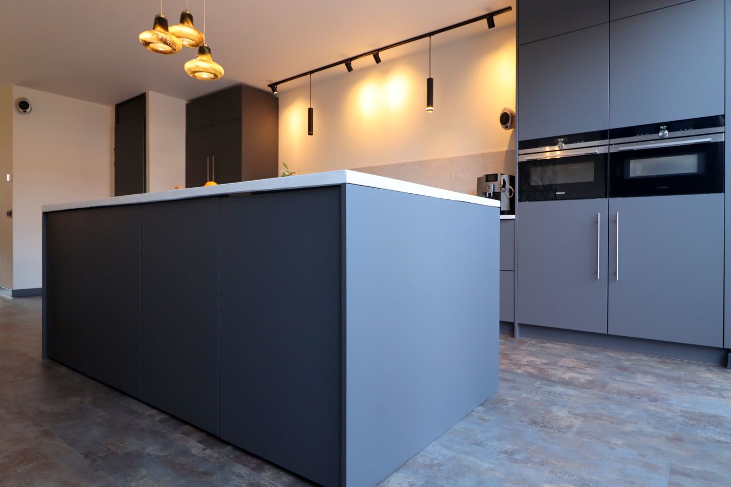 Foto 14 van Grenenhout 14