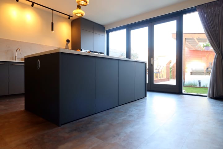 Foto 15 van Grenenhout 14