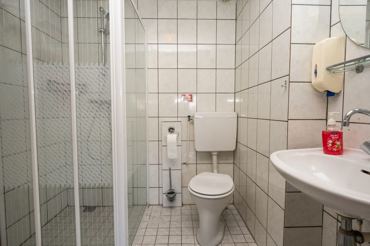 Photo 56 of Kikkertstraat 69