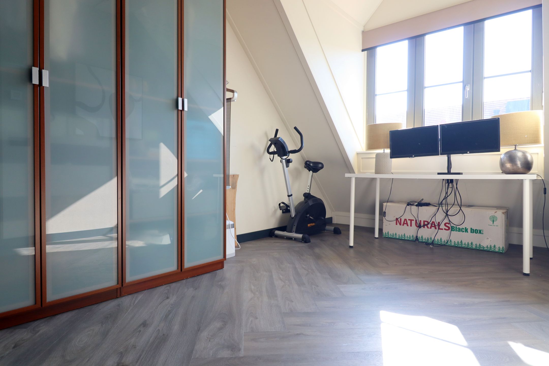 Foto 54 van Grenenhout 14