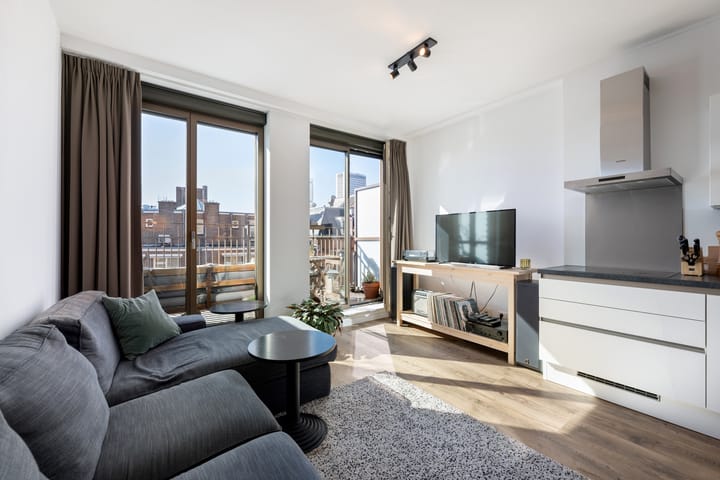 Foto 6 van Van Vollenhovenstraat 3-420