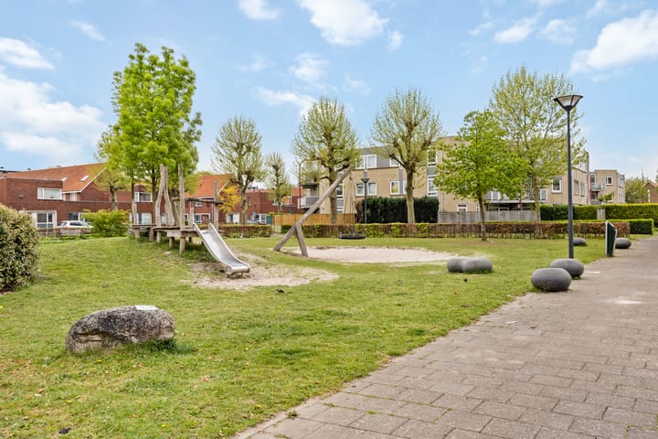 Foto 32 van Johan Metzelaarstraat 7