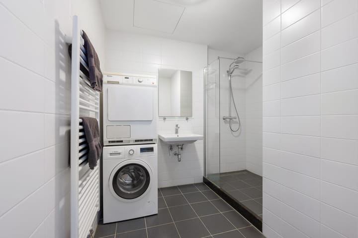 Foto 16 van Van Vollenhovenstraat 3-420