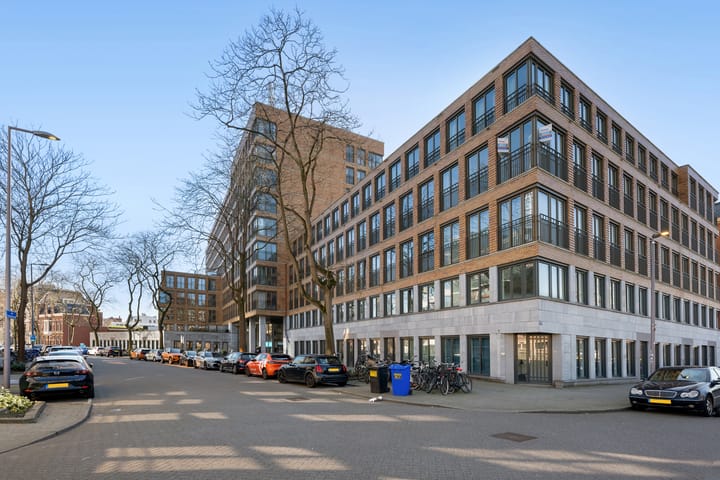 Foto 18 van Van Vollenhovenstraat 3-420