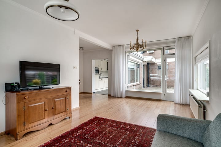 Foto 8 van Narcisstraat 9