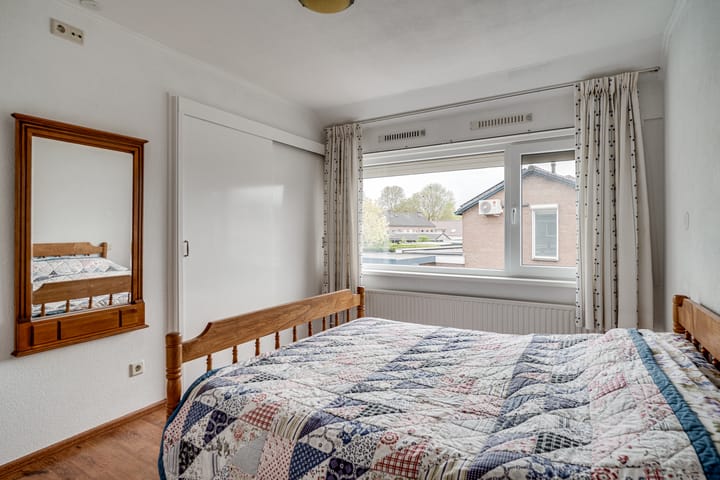 Foto 24 van Narcisstraat 9