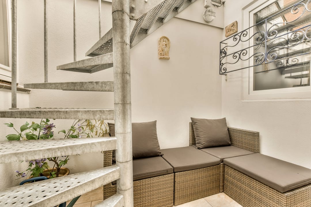 Photo 17 of Diaconiehuisstraat 36