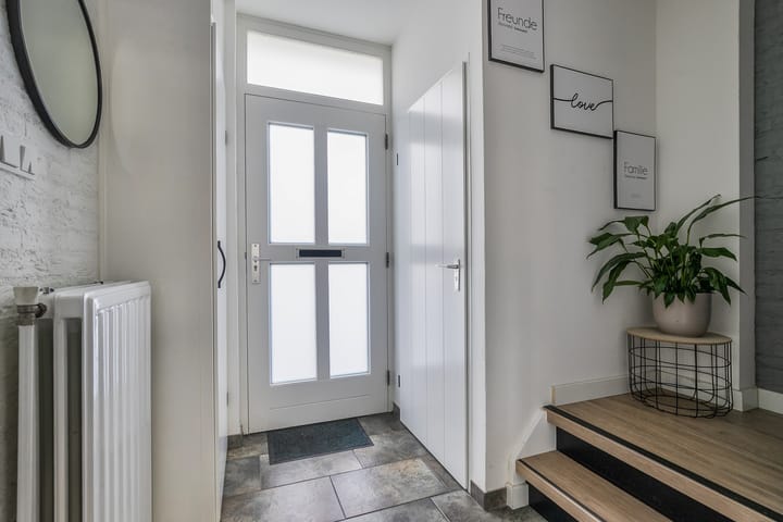 Photo 9 of Torrestraat 11