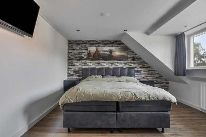 Photo 27 of Torrestraat 11