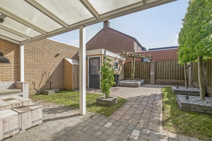 Photo 6 of Torrestraat 11