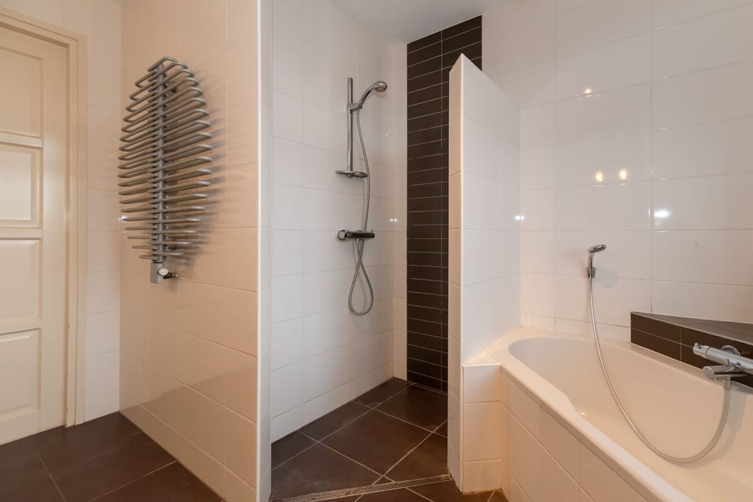 Photo 37 of Baankamp 25