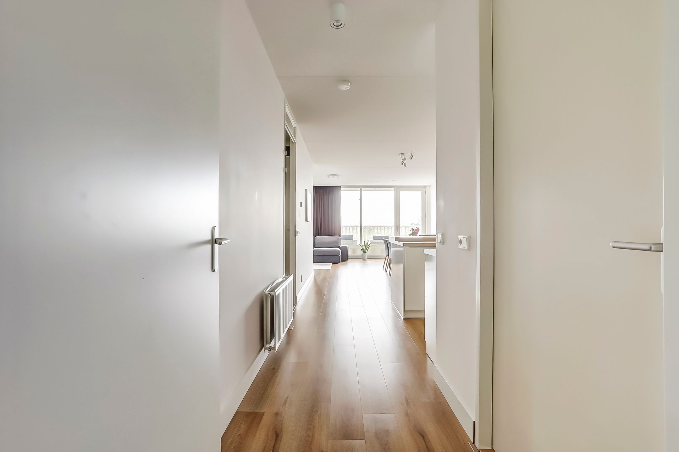 Foto 12 van Stationsplein 68