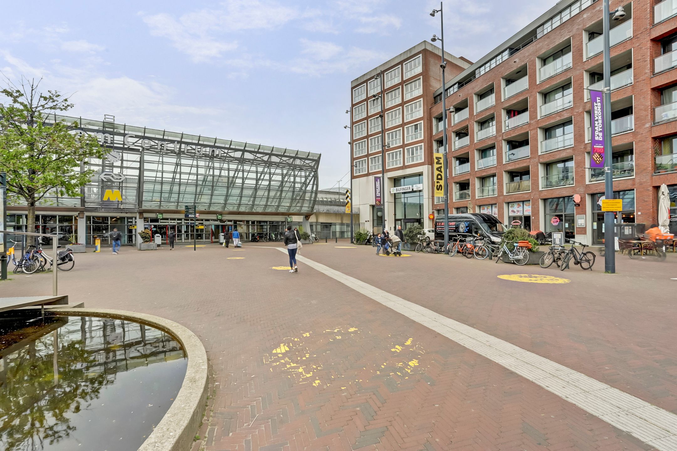 Foto 24 van Stationsplein 68