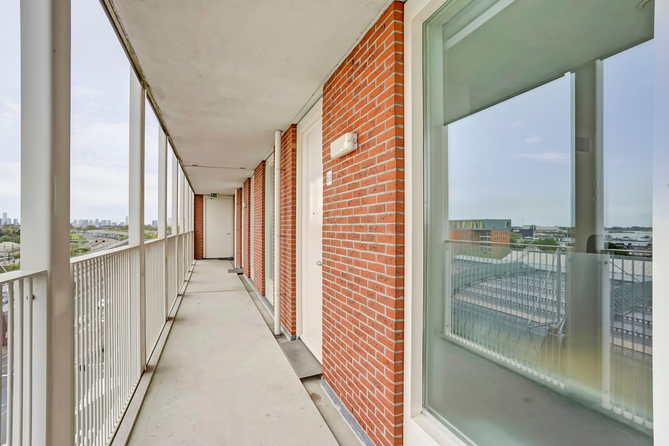 Foto 27 van Stationsplein 68