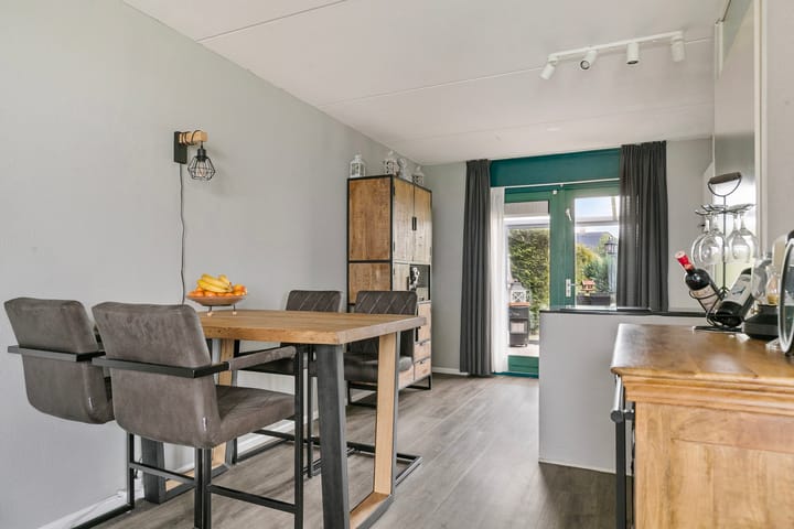 Foto 9 van Simon Carmiggeltlaan 2