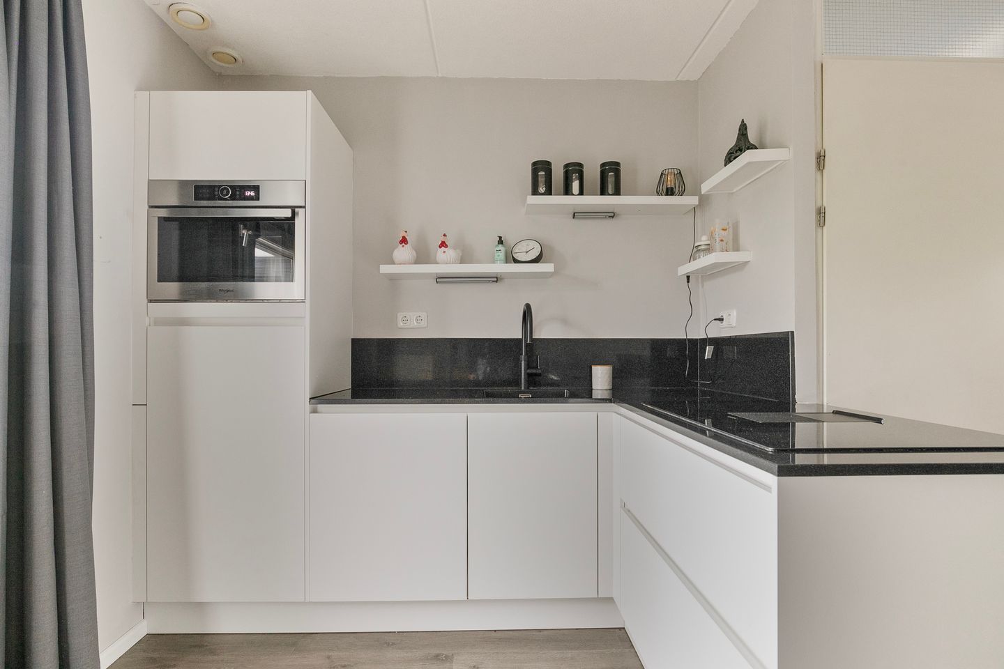 Foto 10 van Simon Carmiggeltlaan 2