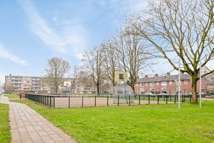 Foto 26 van Simon Carmiggeltlaan 2