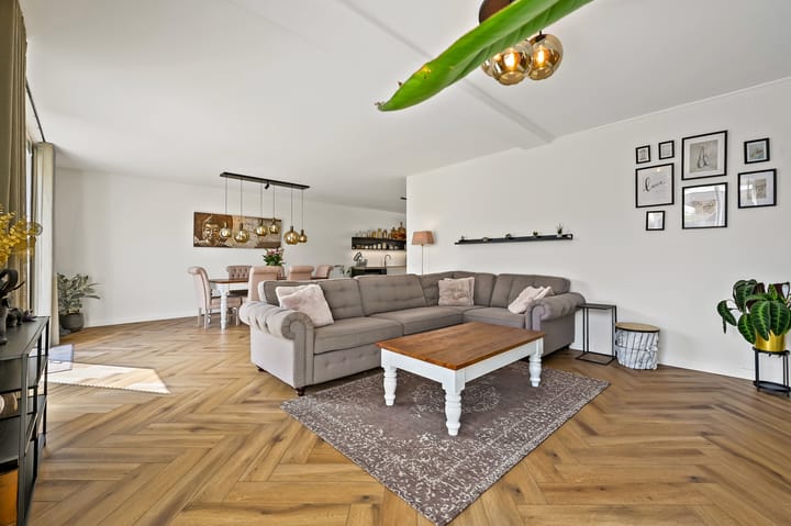 Foto 21 van Madelief 6