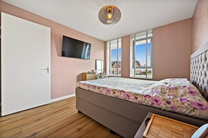 Foto 32 van Madelief 6