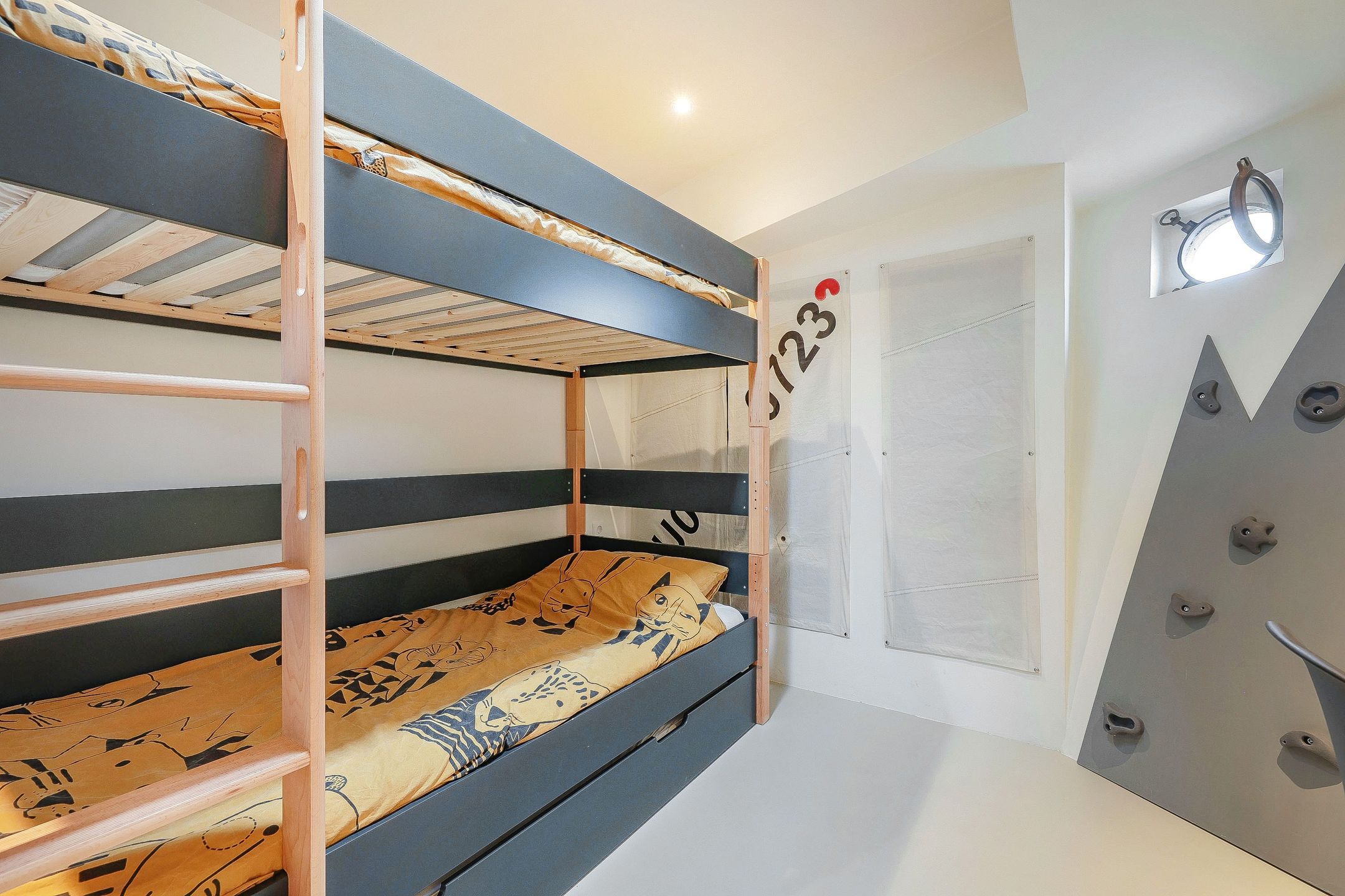 Foto 24 van Durgerdammerdijk 1004