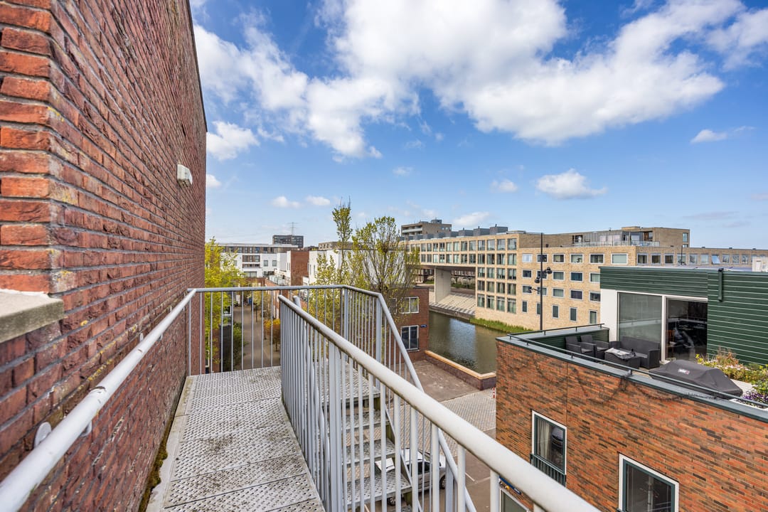 Foto 31 van Erich Salomonstraat 269