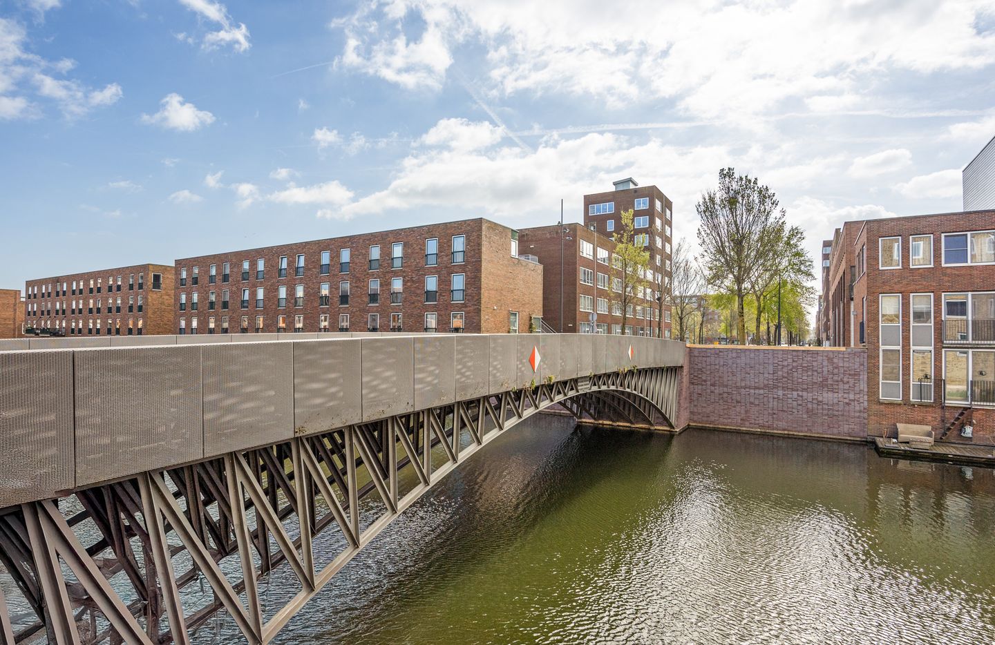 Foto 29 van Erich Salomonstraat 269