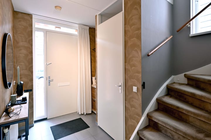 Photo 16 of Claes Jansz Visscherstraat 41