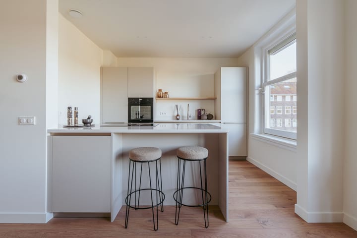 Foto 1 van Postjeskade 199-3