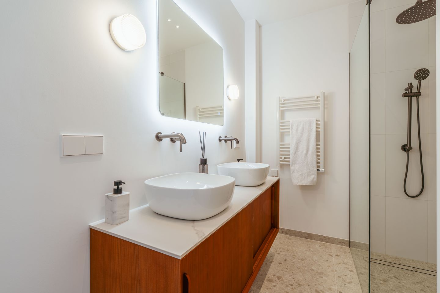 Foto 19 van Postjeskade 199-3