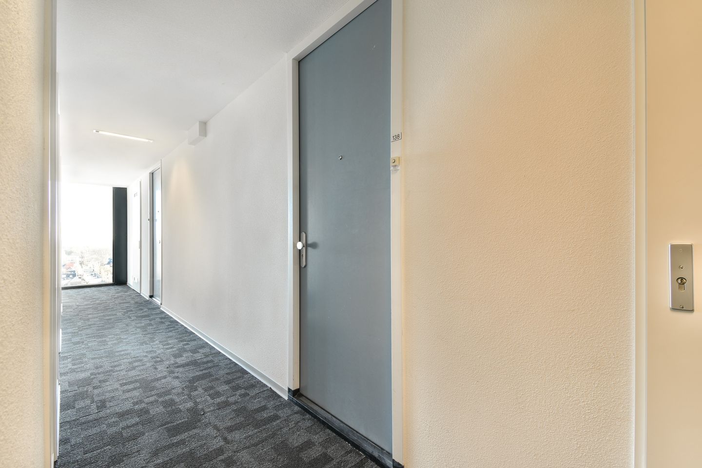 Foto 10 van Raadhuisplein 138