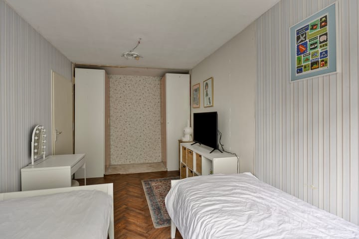 Photo 18 of Soembawastraat 36