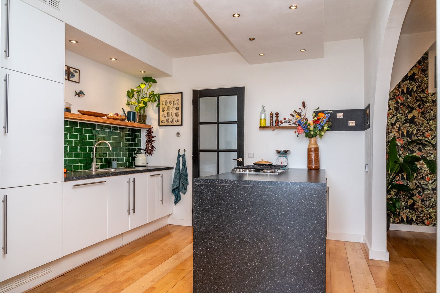 Photo 29 of Bronsgeeststraat 16