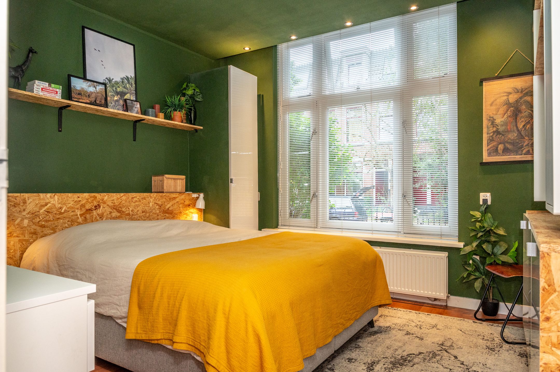 Photo 18 of Bronsgeeststraat 16