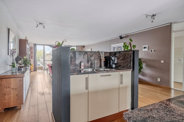 Foto 12 van Leeghwaterlaan 36