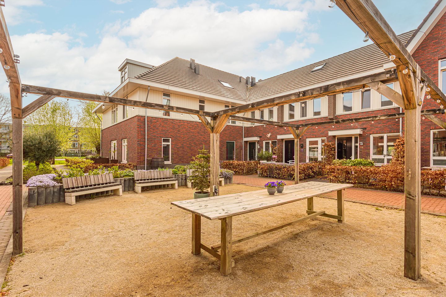 Foto 34 van Hof van Wijk 11