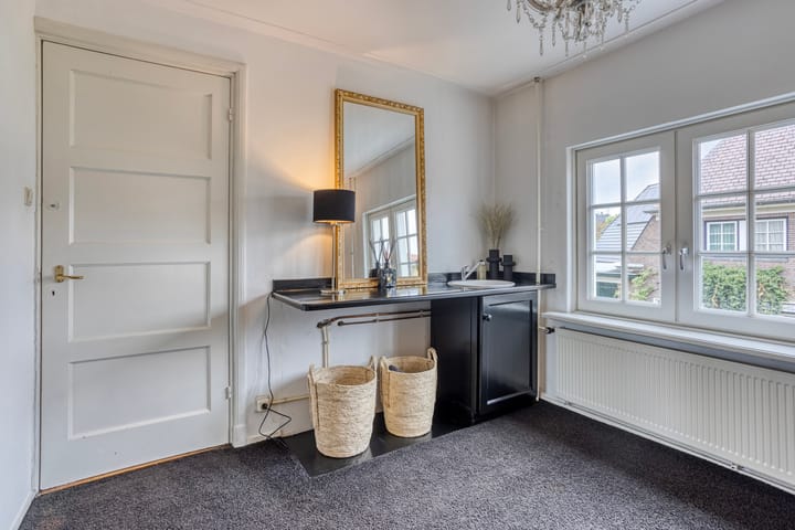 Foto 27 van Emmastraat 4