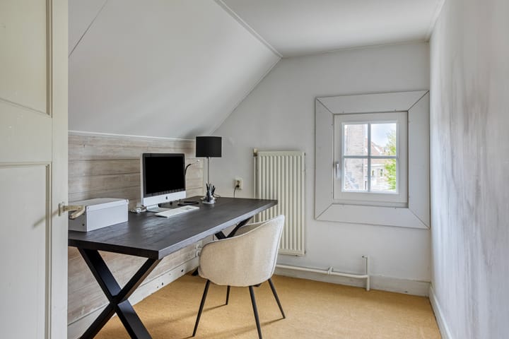 Foto 32 van Emmastraat 4